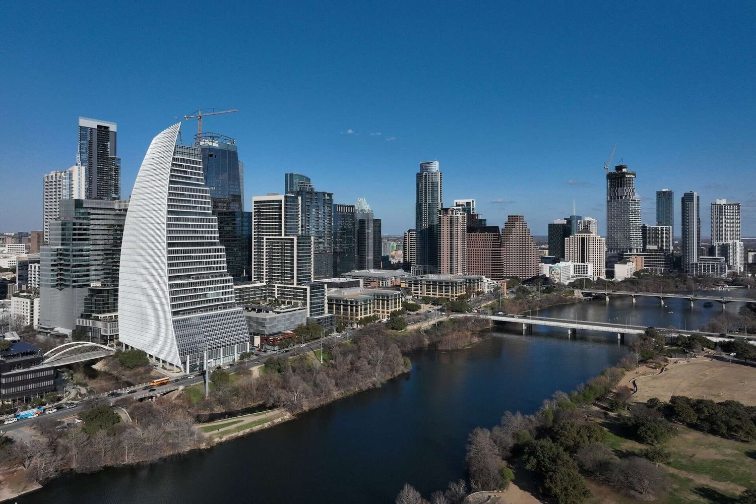 Google finally moves into sail-shaped downtown Austin office tower